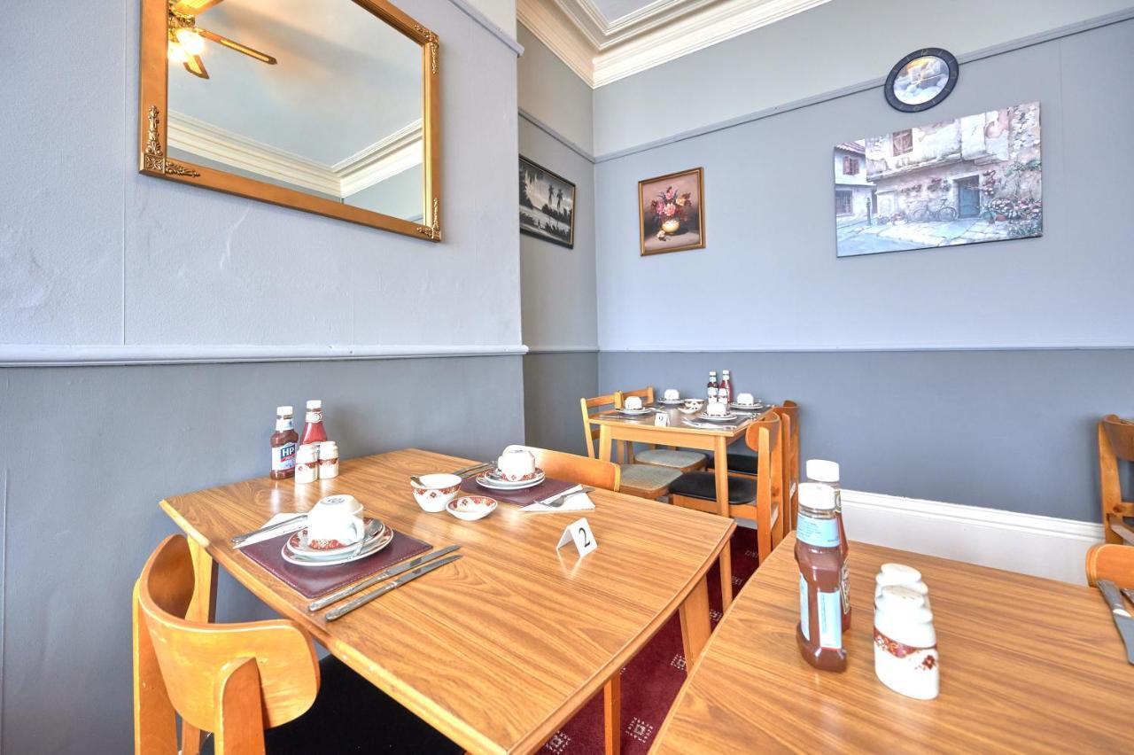The Wilton International Acomodação com café da manhã Blackpool Exterior foto