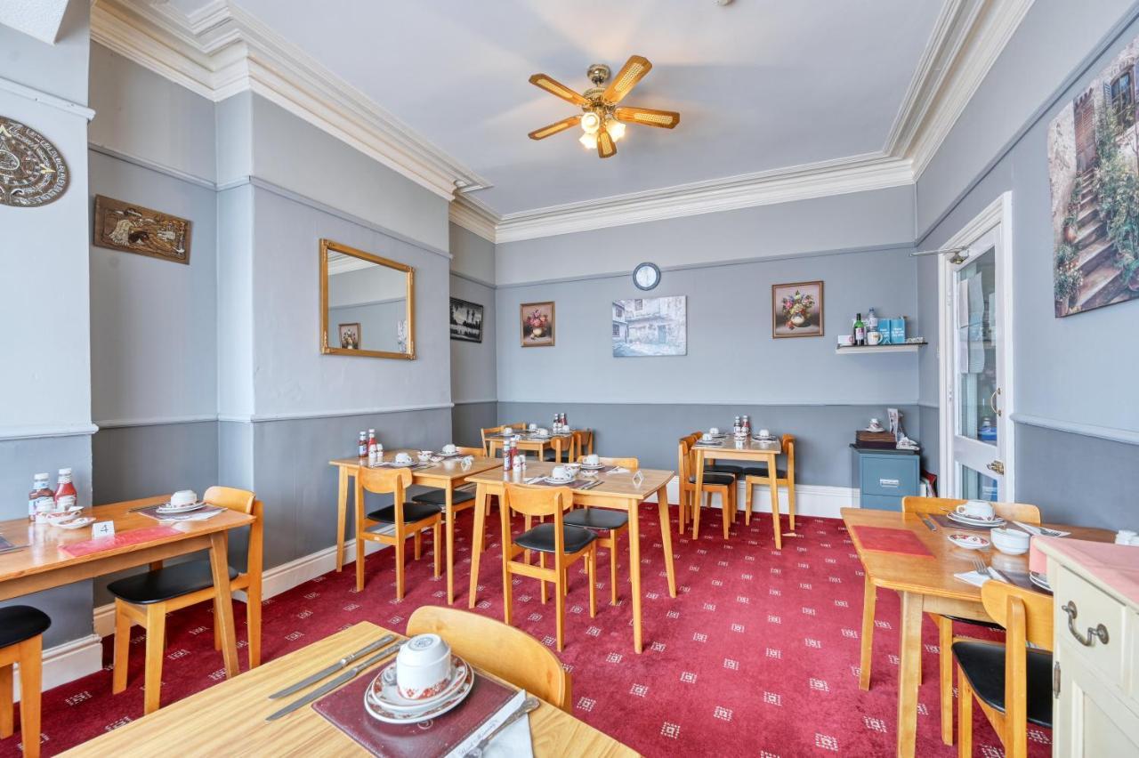 The Wilton International Acomodação com café da manhã Blackpool Exterior foto